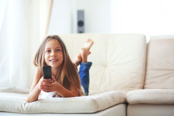 Home alone: Τι να προσέξετε πριν αφήσετε το παιδί μόνο στο σπίτι | imommy.gr