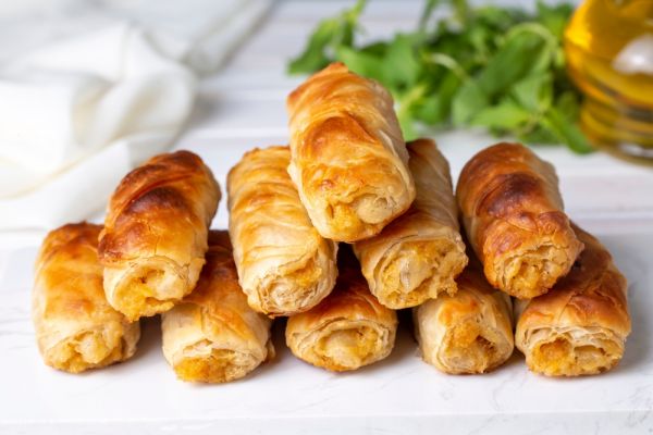 Σπιτικά πιροσκί με γέμιση πατάτας | imommy.gr