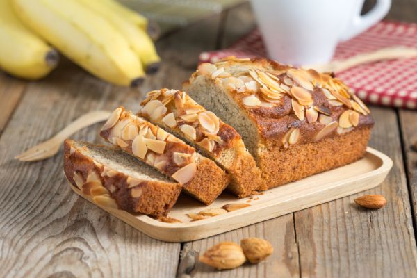 Κέικ μπανάνας με αμύγδαλα | imommy.gr