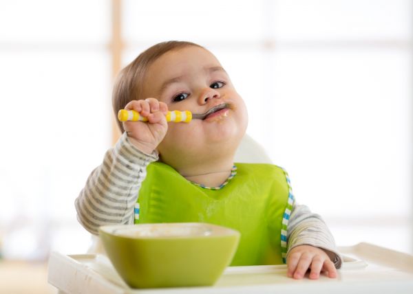 Διατροφή: Τα απαραίτητα θρεπτικά συστατικά για τα μωρά | imommy.gr