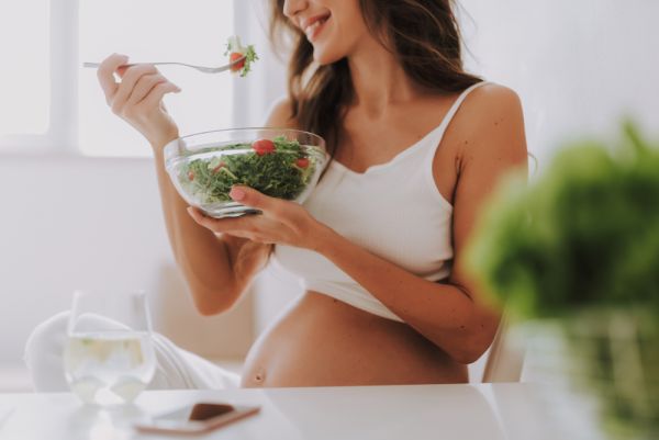 Μεσογειακή διατροφή και εγκυμοσύνη: Η «συνταγή» για λιγότερο στρες και καλύτερο ύπνο | imommy.gr