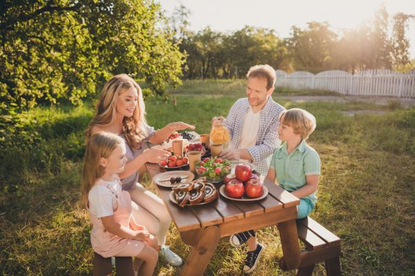 Γονείς: Πώς το να τρώτε λαχανικά ωφελεί… και το παιδί σας | imommy.gr