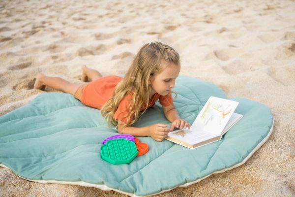 Παιδί: Πρέπει να διαβάζει και το καλοκαίρι; | imommy.gr