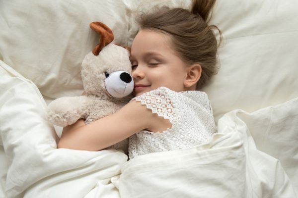 Υπερκινητικά παιδιά: Πώς θα τα βοηθήσουμε να κοιμούνται καλύτερα; | imommy.gr