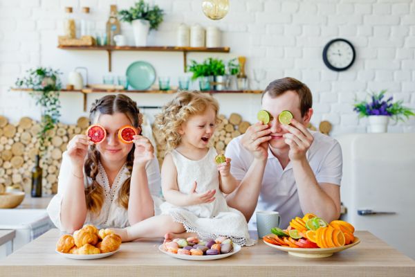 Υγιεινή διατροφή: Πώς θα γίνει… παιχνιδάκι | imommy.gr