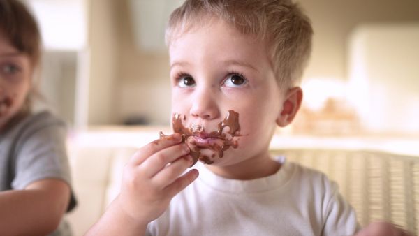 Ανεξήγητο μυστήριο: Ποιος… ήπιε το σοκολατένιο smoothie; | imommy.gr
