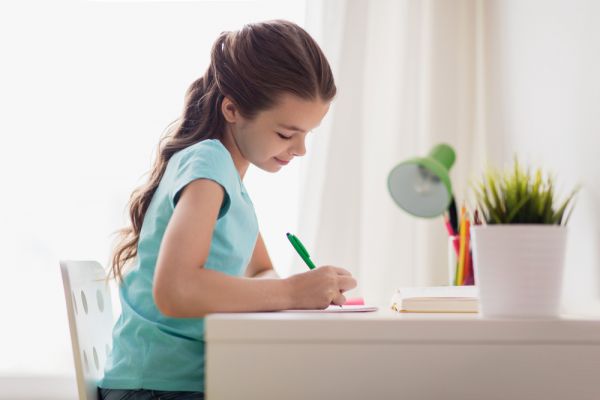 Σχολείο και παιδί: Έτσι θα διαβάζει χωρίς να… γκρινιάζει | imommy.gr