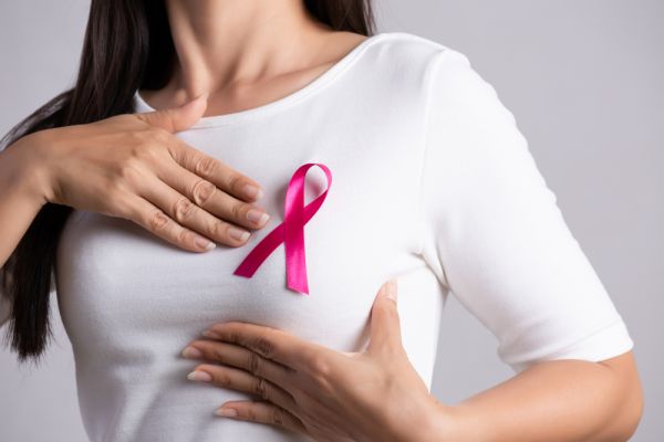 Καρκίνος μαστού: Που οφείλεται η μείωση της θνητότητας; | imommy.gr
