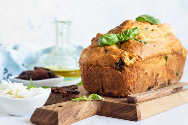 Αλμυρό κέικ με τυριά | imommy.gr