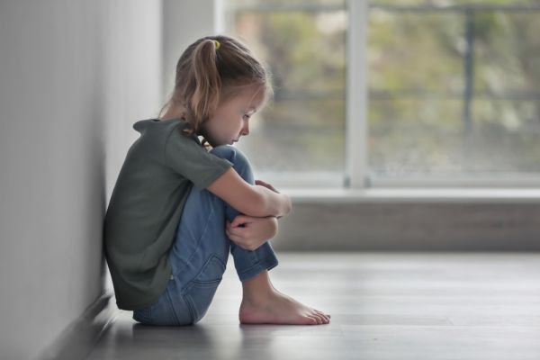 Παιδιά: Κατανοώντας το φόβο τους να μείνουν μόνα | imommy.gr