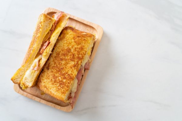 Τοστ με αυγοσαλάτα | imommy.gr