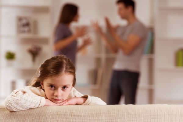Γονείς: Πώς θα επιλύσετε διαφωνίες για την ανατροφή των παιδιών | imommy.gr