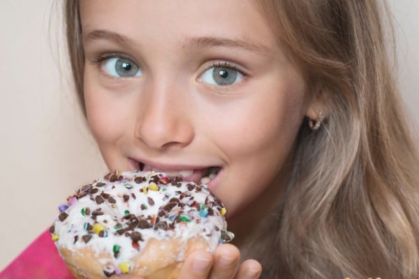Παιδιά: Το junk food μπορεί να σκληρύνει τις αρτηρίες των παιδιών μέχρι τα 17 τους | imommy.gr