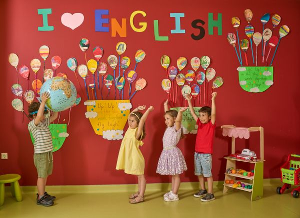 Επιλέγοντας ένα αξιόπιστο Προνηπιαγωγείο ή Νηπιαγωγείο που «αγκαλιάζει» το παιδί, γεμίζοντάς το αυτοπεποίθηση! | imommy.gr