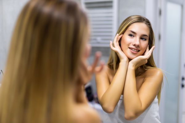 Ακμή: Επιστήμονες βρήκαν νέα πρωτοποριακή θεραπεία | imommy.gr