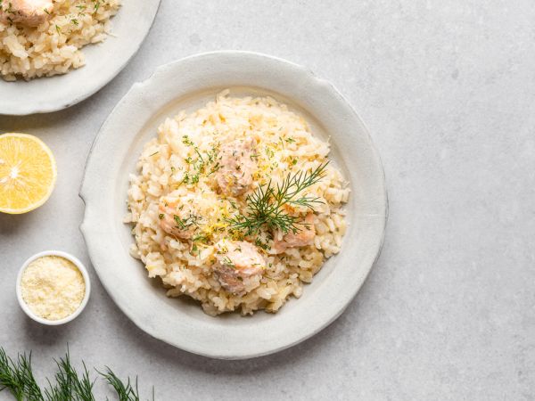 Ριζότο με καπνιστό σολομό και λεμόνι | imommy.gr