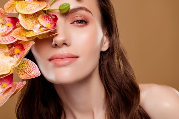 Μαλλιά: Πώς θα μυρίζουν όμορφα όλη μέρα; | imommy.gr