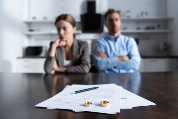 Διαζύγιο: Μπορεί η πρόωρη συγκατοίκηση να είναι η αιτία; | imommy.gr