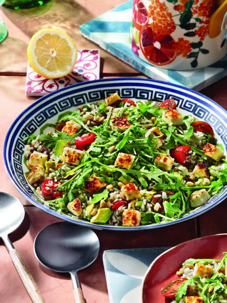 Άγριο ρύζι, ρόκα, ντοματίνια και ψητό χαλούμι | imommy.gr