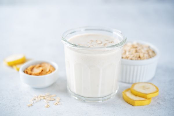 Θρεπτικό smoothie με φυσικοβούτυρο και φρούτα | imommy.gr