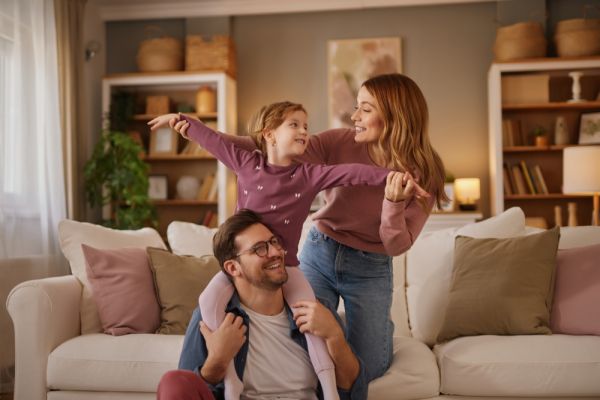 Γιατί πρέπει να εφαρμόσετε το «panda parenting» | imommy.gr