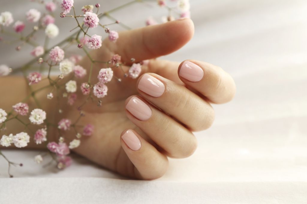 7 φανταστικά nail designs, ιδανικά για την άνοιξη
