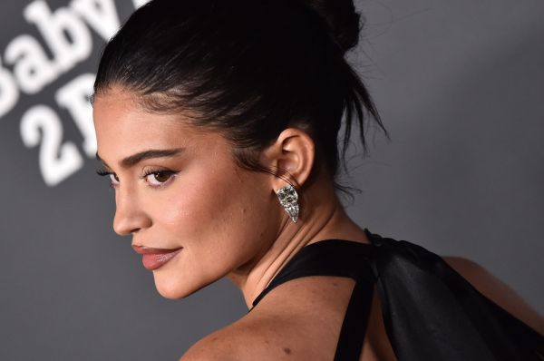 Kylie Jenner: Εμπνευστείτε από το νέο της μανικιούρ | imommy.gr