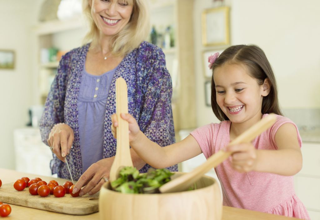 Σαλάτα με φακές, σταφύλι και φρέσκο δυόσμο