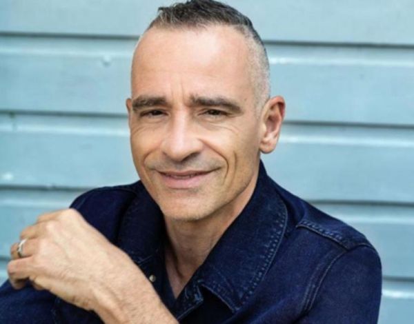 Οι οικογενειακές διακοπές του Eros Ramazzotti στη Μύκονο | imommy.gr