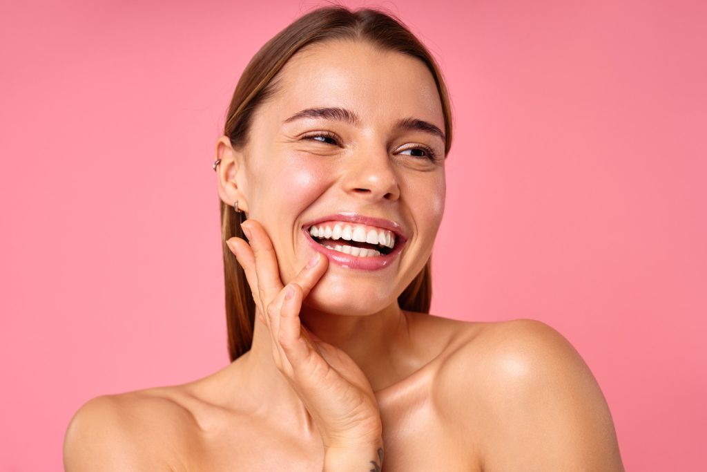 Έχετε θαμπή επιδερμίδα; 3 παράγοντες που μπορεί να ευθύνονται