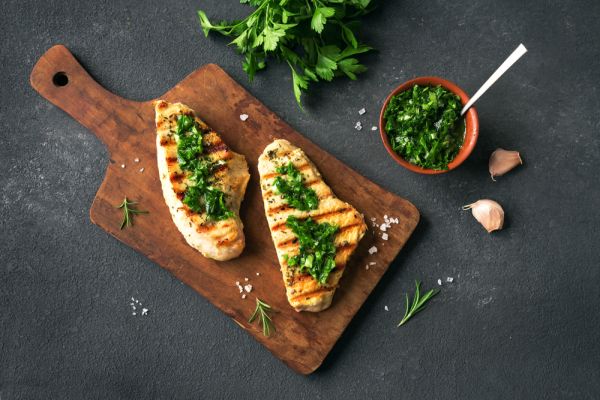 Σάλτσα τσιμιτσούρι για ψητό κρέας | imommy.gr