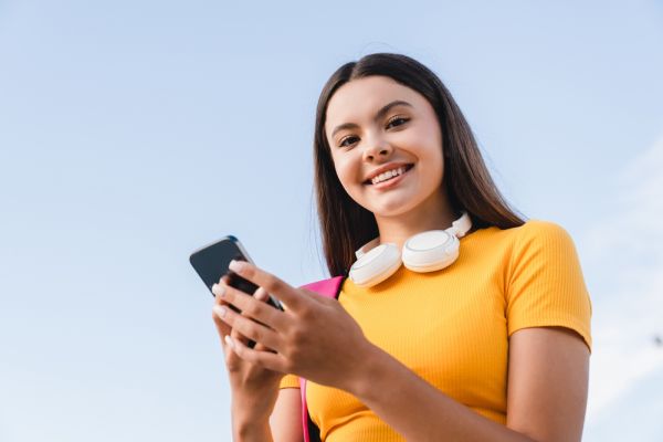 Γιατί οι έφηβοι δεν σηκώνουν το τηλέφωνο; | imommy.gr