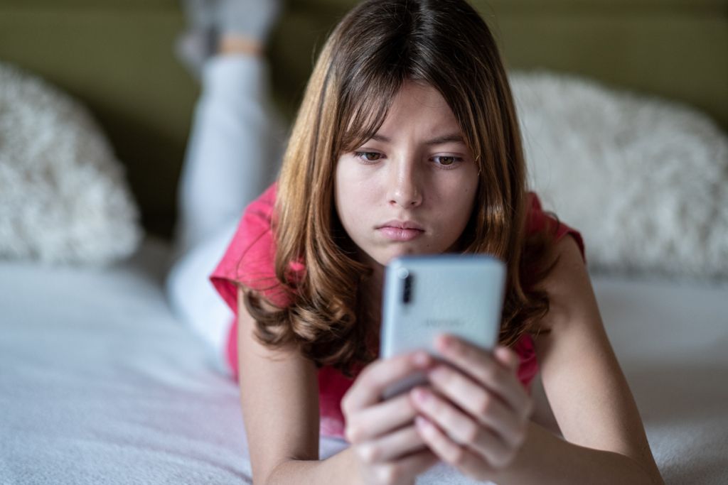 Έφηβοι & social media: Όταν η χρήση γίνεται προβληματική