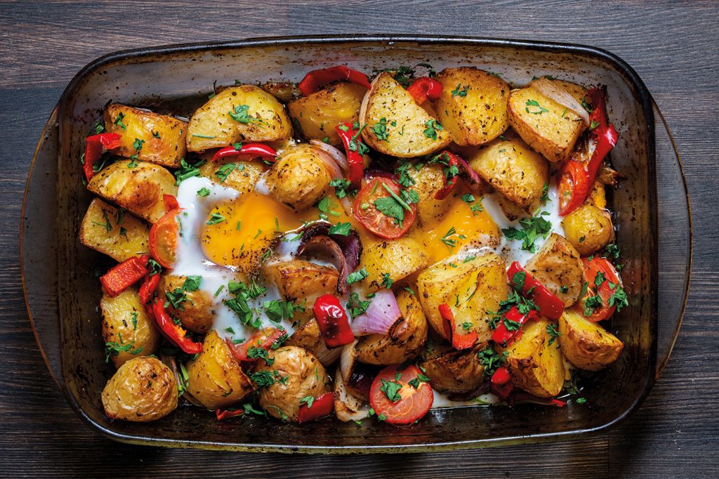 Λαχανικά στο φούρνο με αβγά και πατάτες baby