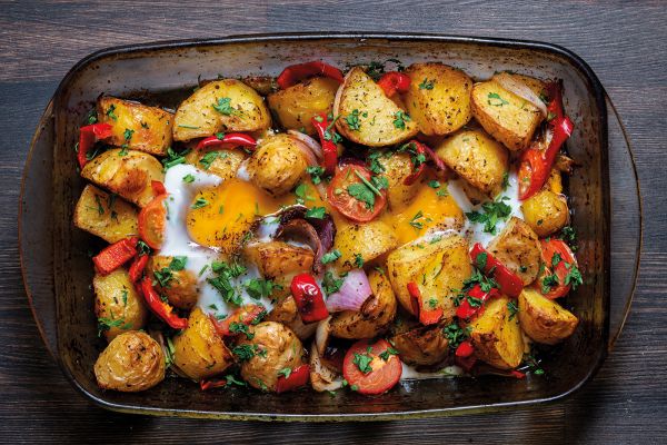 Λαχανικά στο φούρνο με αβγά και πατάτες baby | imommy.gr