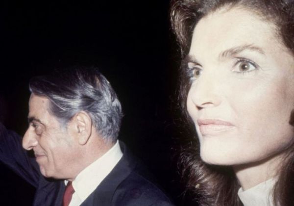 Όταν ο Αριστοτέλης Ωνάσης παντρεύτηκε την Τζάκι Κένεντι – Το παρασκήνιο του «γάμου του αιώνα» | imommy.gr