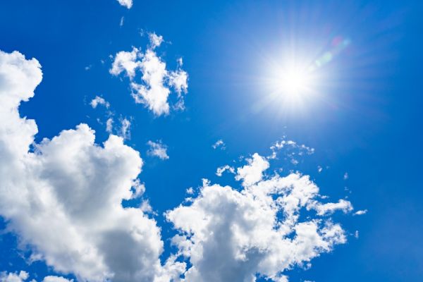 Καιρός: Mικρή πτώση της θερμοκρασίας – Πού αναμένονται βροχές | imommy.gr