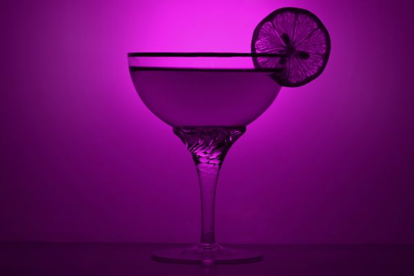 Ψηφιακός έλεγχος για πώληση καπνού και αλκοόλ σε ανηλίκους | imommy.gr