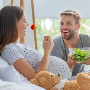 Μπαμπάς: Καθορίζει αν θα έρθει το μωρό υγιές και στην ώρα του;