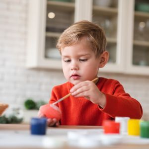 Αισθητηριακό παιχνίδι: Εξερεύνηση και διασκέδαση με το νήπιό σας