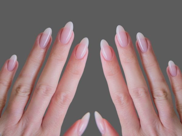 Naked manicure: Το αγαπημένο mani των celebrities | imommy.gr