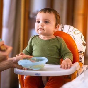 9 απρόσμενοι αλλά τρυφεροί τρόποι που τα νήπια δείχνουν την αγάπη τους