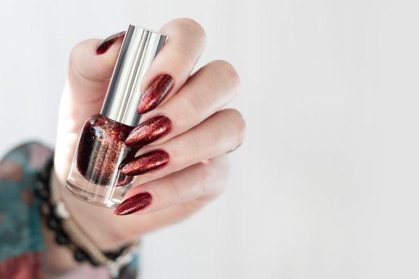 Cinnamon-sugar nails: Το απόλυτο χειμερινό mani | imommy.gr