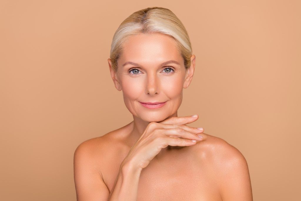 Contouring: Πώς θα το κάνετε σωστά εάν έχετε ώριμη επιδερμίδα