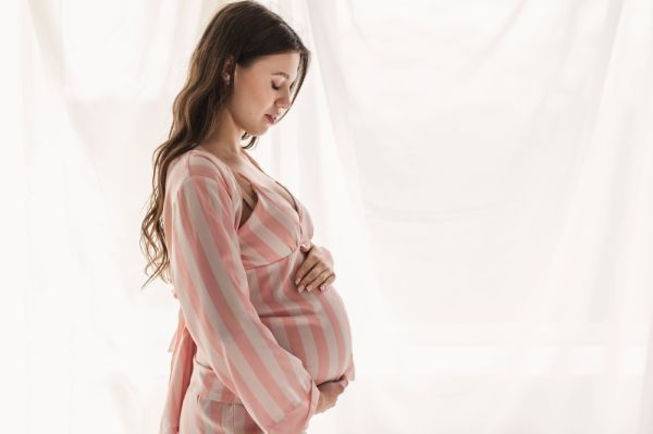 Mood swings στην εγκυμοσύνη: Τι να περιμένετε ανά τρίμηνο;