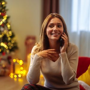 Γονείς: Πώς να αρνηθείτε με ευγένεια και χωρίς ενοχές προσκλήσεις μέσα στις γιορτές