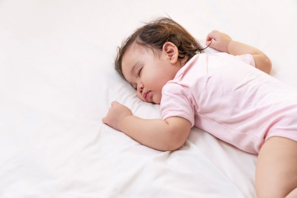 Ύπνος μωρού: Είναι το μυστικό «κλειδί» για την ανάπτυξη του εγκεφάλου του