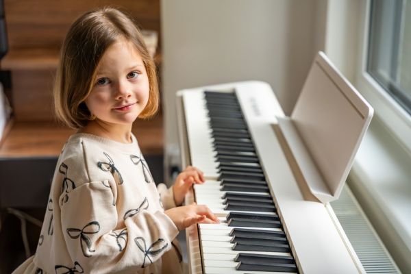 Παιδιά: Η μουσική κάνει τον εγκέφαλό τους πιο ευέλικτο | imommy.gr