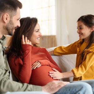 Γονείς: Πώς η απόκτηση παιδιού επηρεάζει την ψυχική τους υγεία