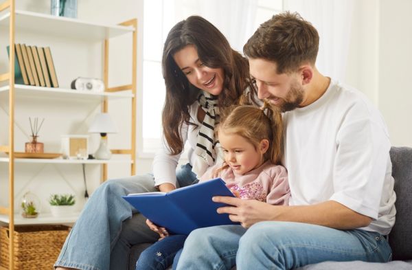 Συζητώντας για τα συναισθήματα: Πώς να βοηθήσετε τα παιδιά σας να τα κατανοήσουν | imommy.gr